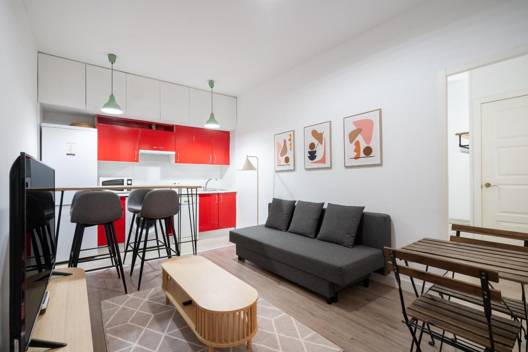 Apartamento En Chueca Para 4 Personas Alquiler Temporal Madrid Bagian luar foto